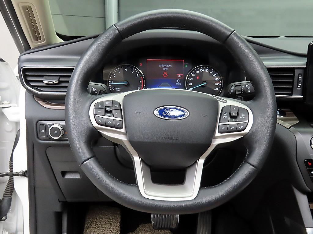 Ford Explorer - Vista 9
