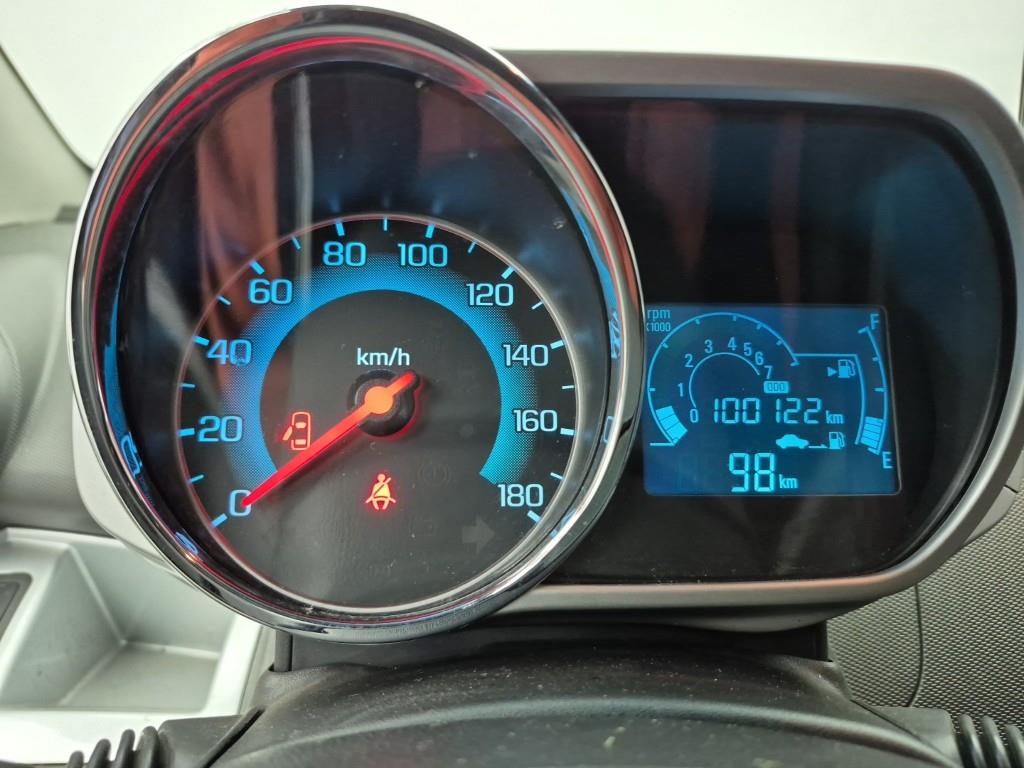 Chevrolet Spark - Vista 7