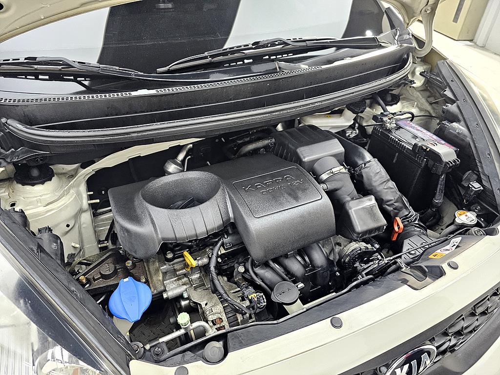 KIA Morning - Vista 5