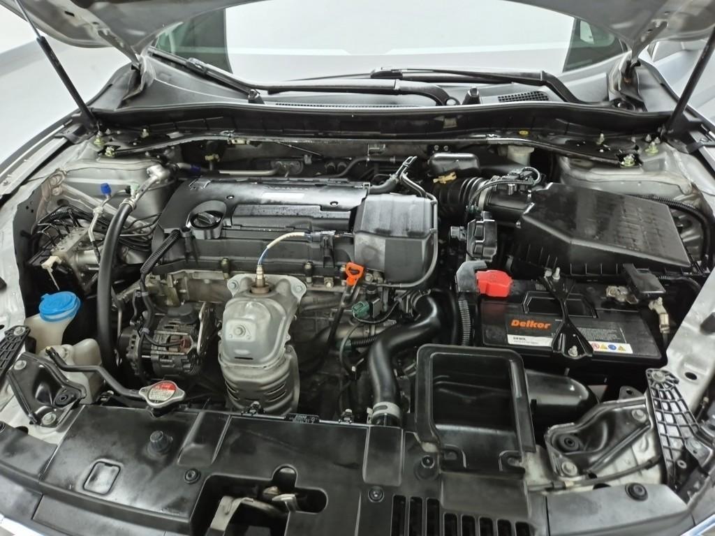Honda Accord - Vista 5