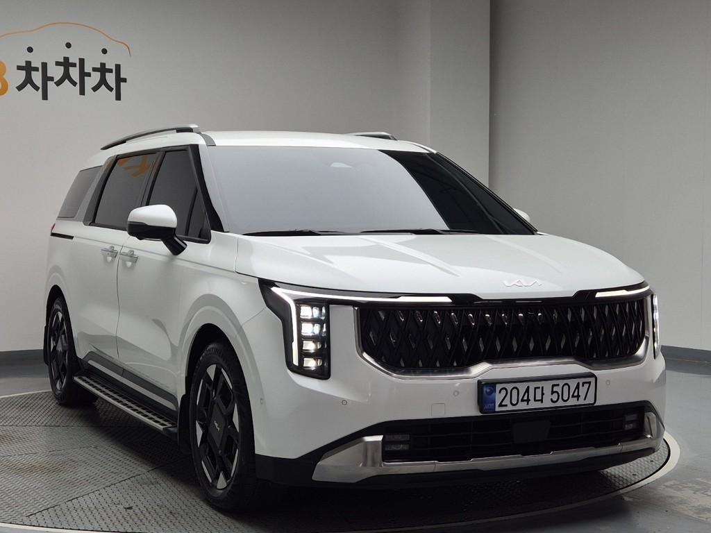 KIA Carnival - Vista 2