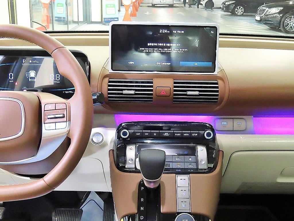 HYUNDAI Casper - Vista 11