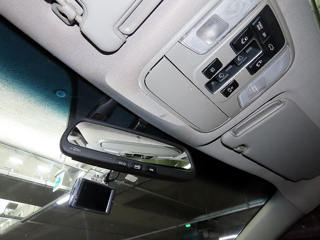 KIA Carnival - Vista 6