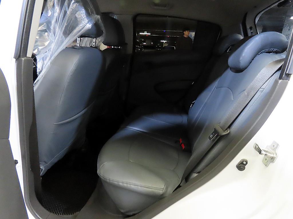 Chevrolet Spark - Vista 7