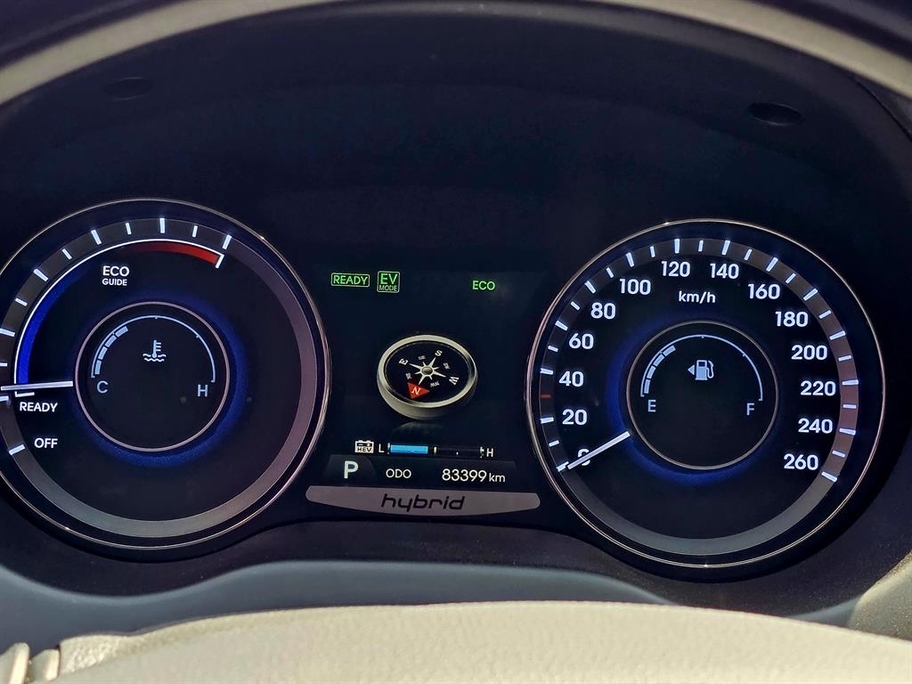 HYUNDAI Grandeur - Vista 5