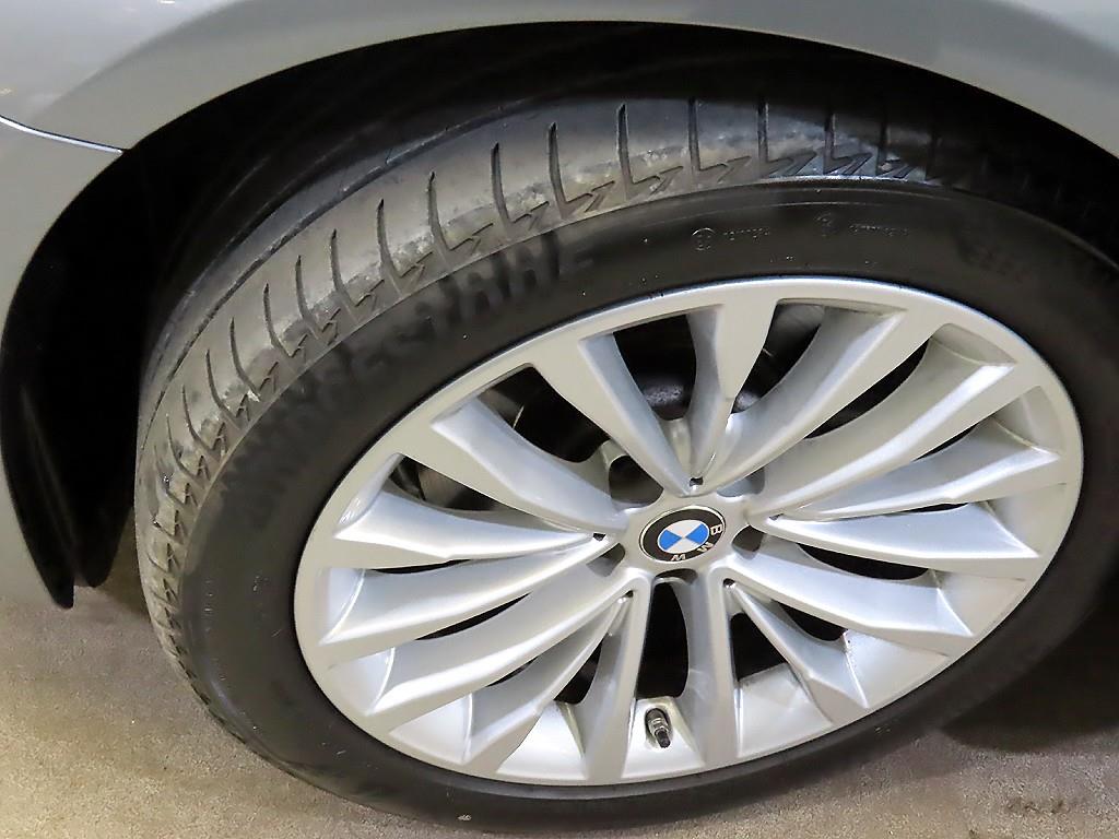 BMW 5 Series 2023 Gris - Importación desde Corea - HF Imports Iquique - Foto 20