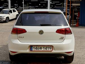Volkswagen Golf - Vista 6