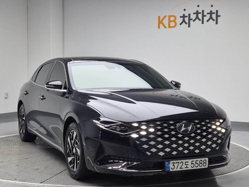 HYUNDAI Grandeur - Vista 4