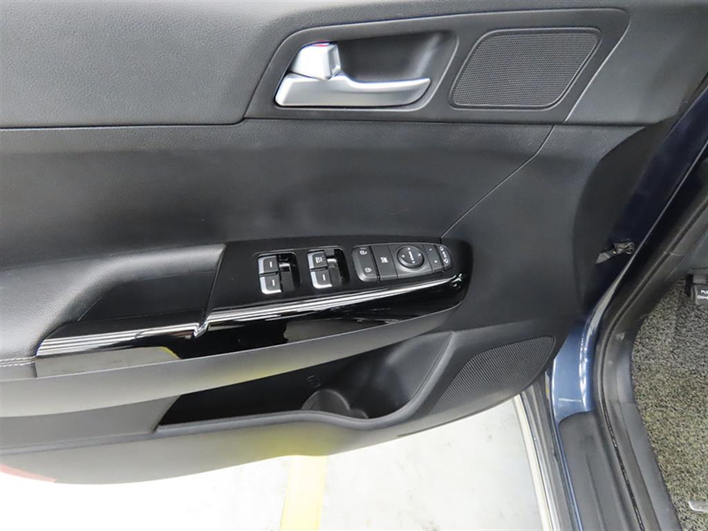 KIA Sportage - Vista 12