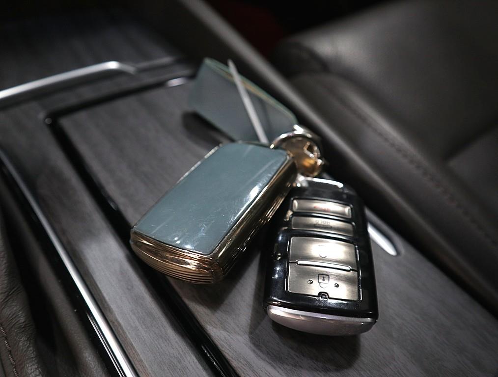 KIA K7 2017 Blanco - Importación desde Corea - HF Imports Iquique - Foto 14