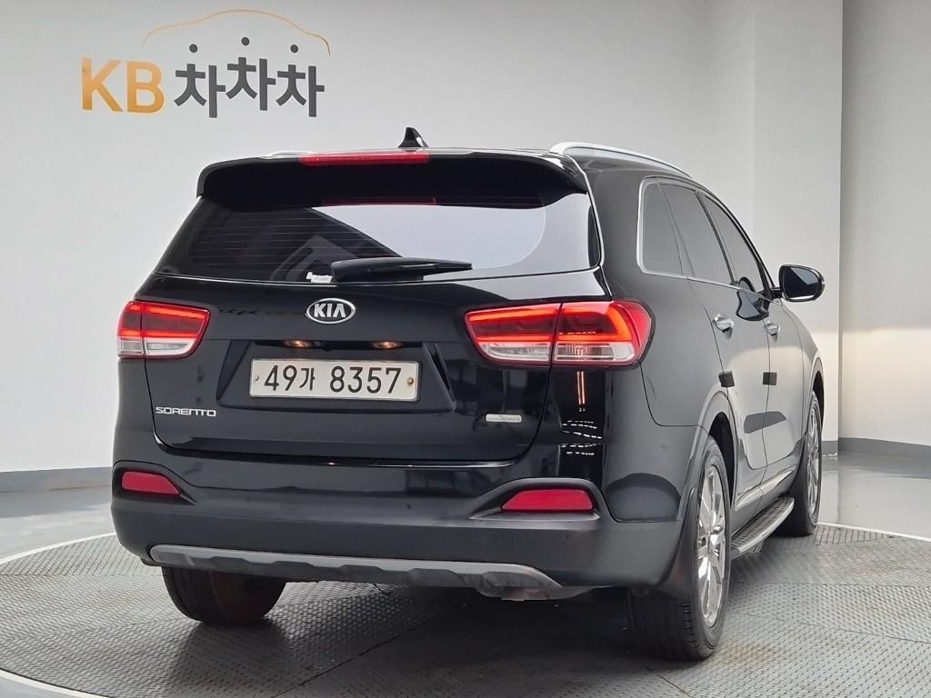 KIA Sorento - Vista 3