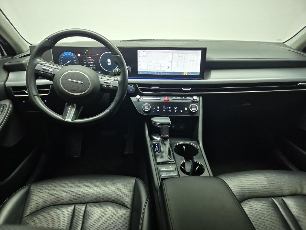 HYUNDAI Sonata - Vista 7