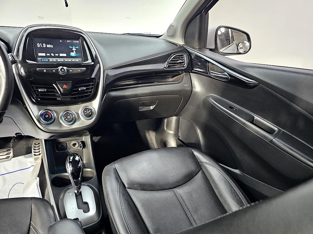 Chevrolet Spark - Vista 11