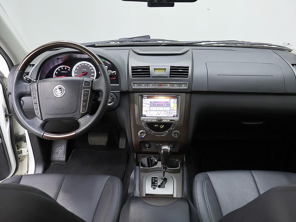 Ssangyong Rexton - Vista 9