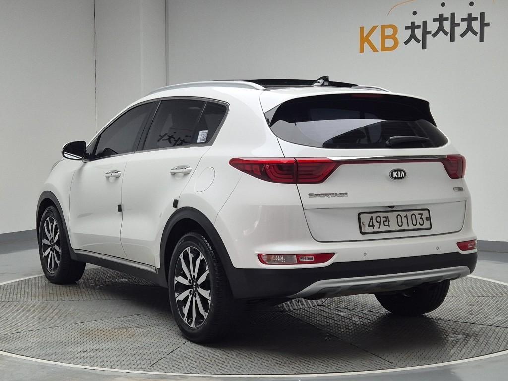 KIA Sportage - Vista 3