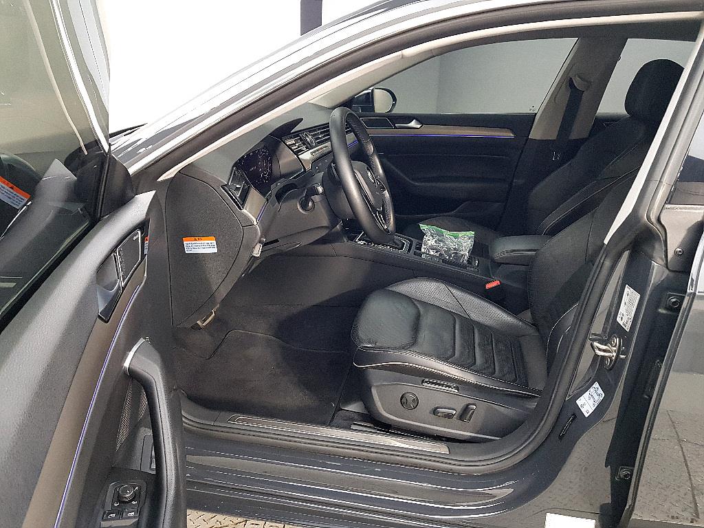Volkswagen Arteon - Vista 7