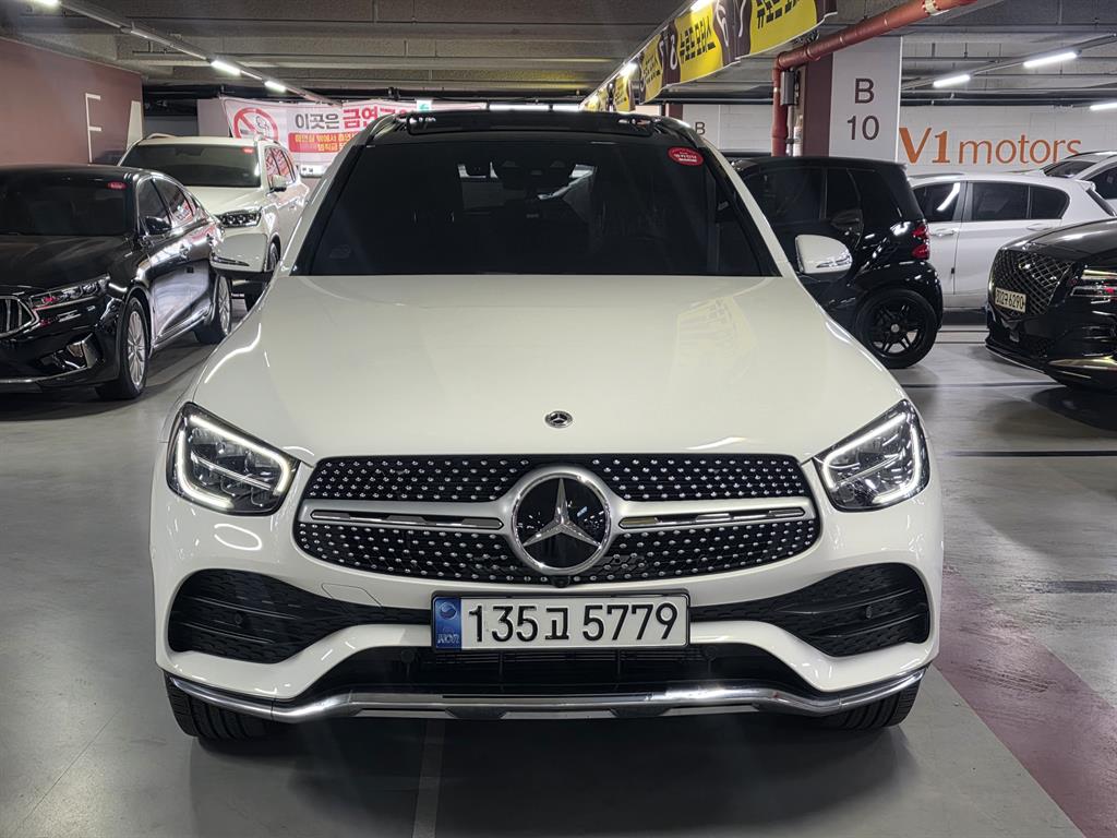 Mercedes Benz GLC Class - Vista 2