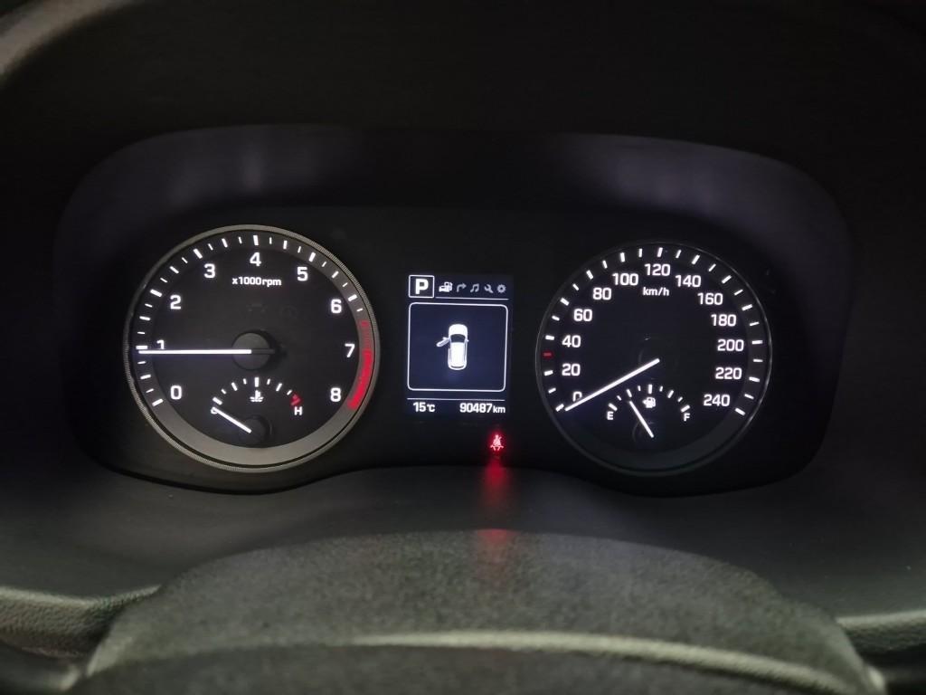 HYUNDAI Tucson - Vista 6