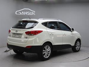 HYUNDAI Tucson - Vista 8