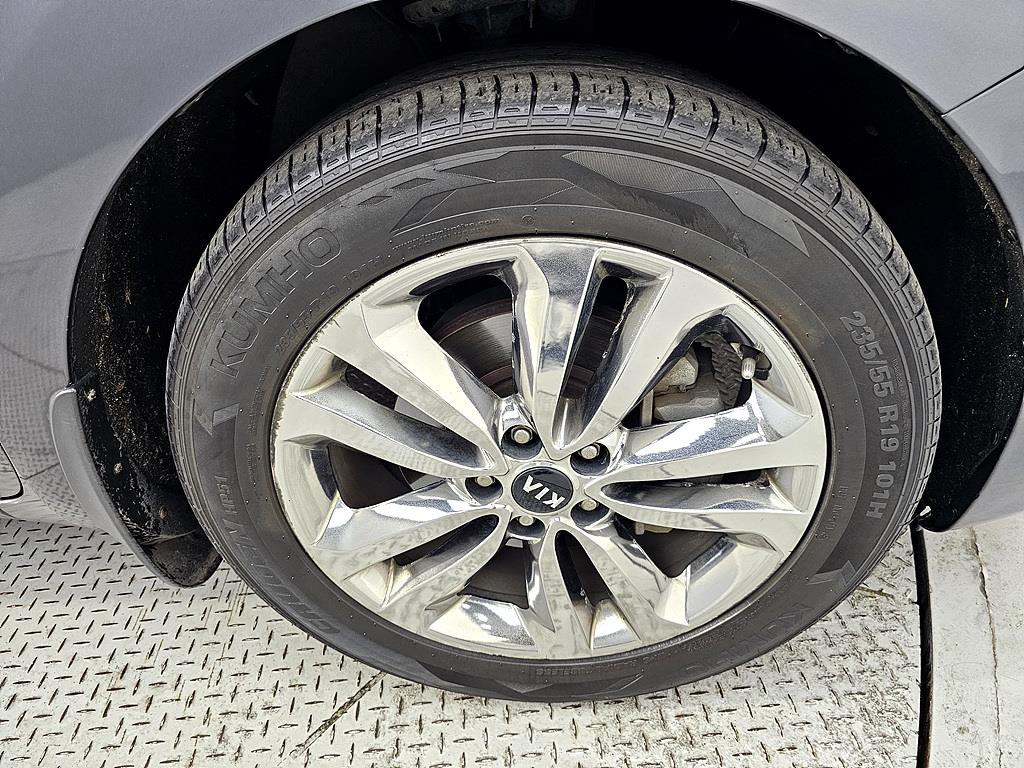 KIA Carnival 2015 Gris - Importación desde Corea - HF Imports Iquique - Foto 20