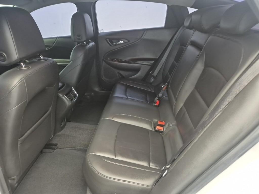 Chevrolet Malibu - Vista 12