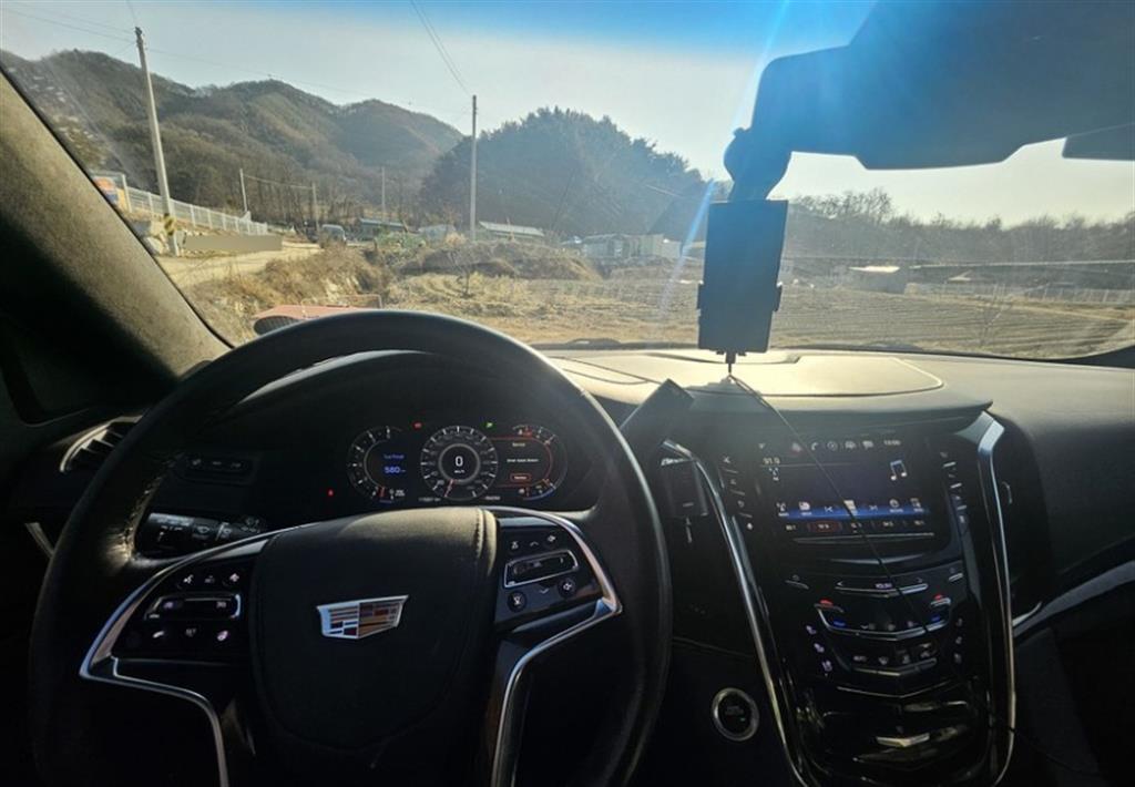 Cadillac Escalade - Vista 2