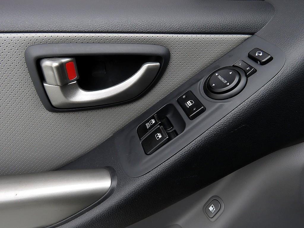 HYUNDAI Starex - Vista 9