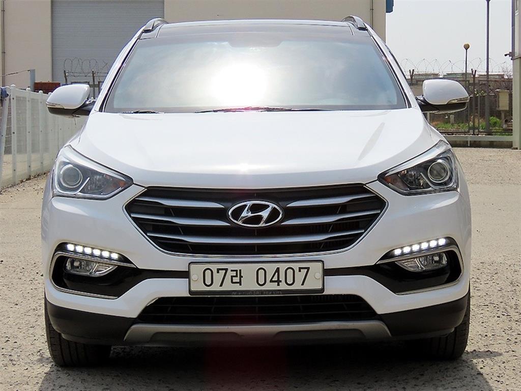 HYUNDAI Santa Fe 2016 Blanco - Importación desde Corea - HF Imports Iquique - Foto 1