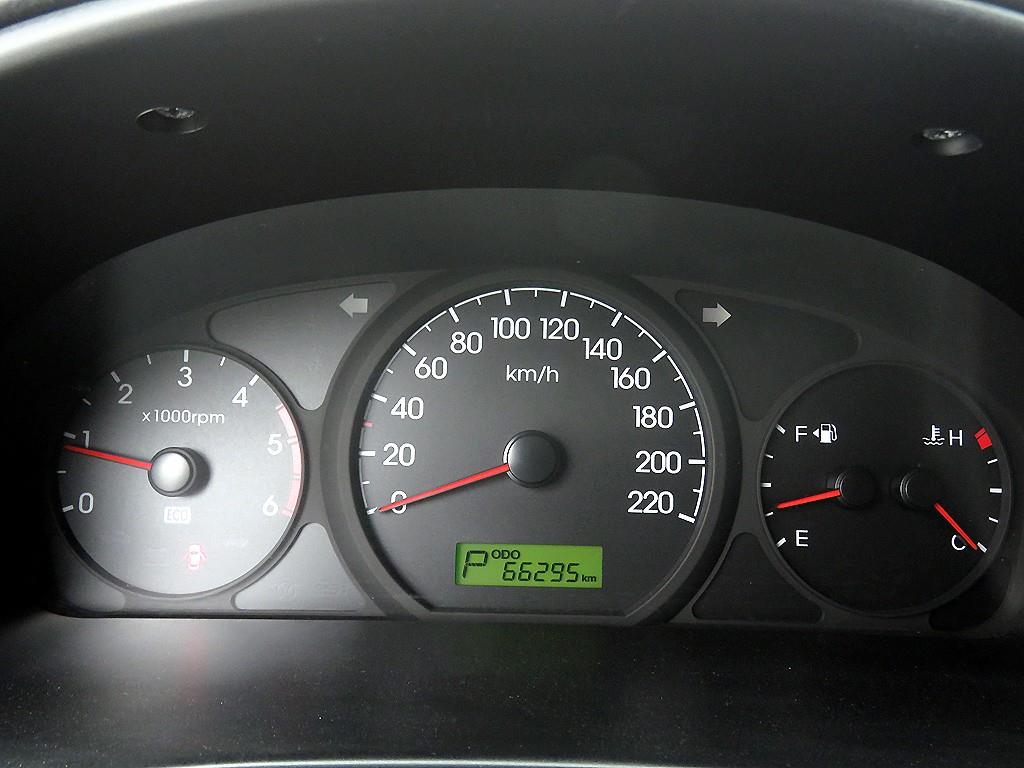 HYUNDAI Starex 2014 Blanco - Importación desde Corea - HF Imports Iquique - Foto 13