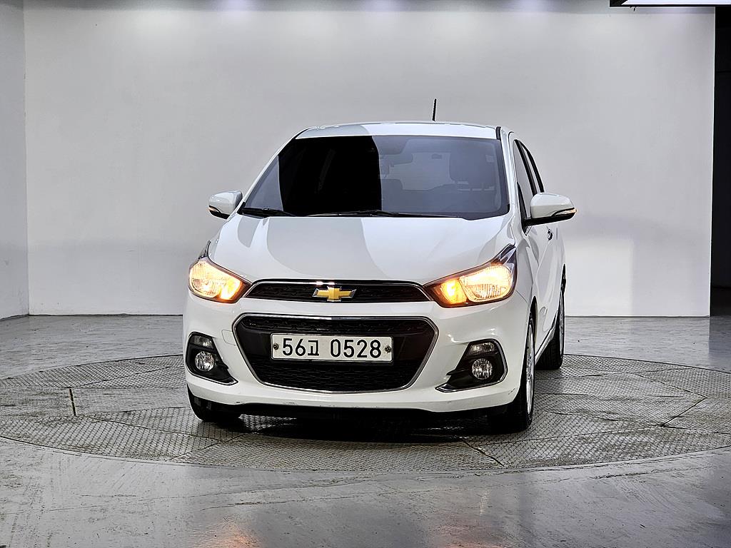 Chevrolet Spark 2016 Blanco - Importación desde Corea - HF Imports Iquique - Foto 1