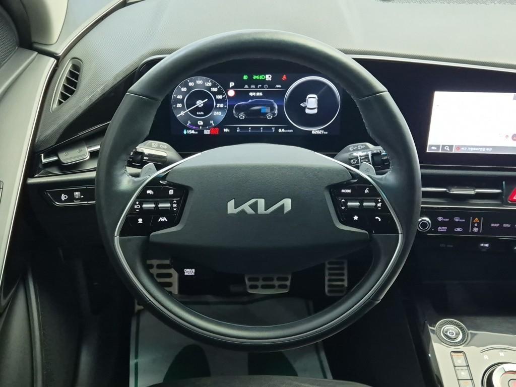 KIA Niro - Vista 9