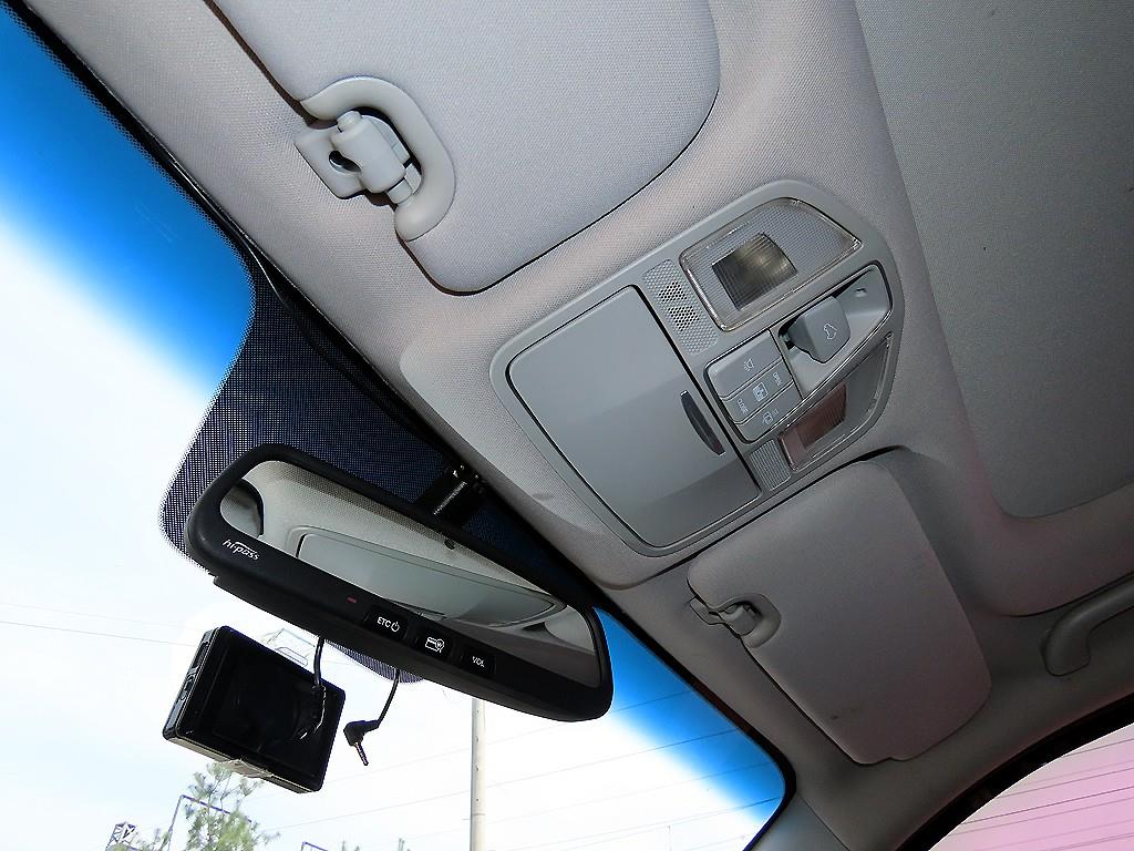 HYUNDAI Santa Fe 2016 Blanco - Importación desde Corea - HF Imports Iquique - Foto 15