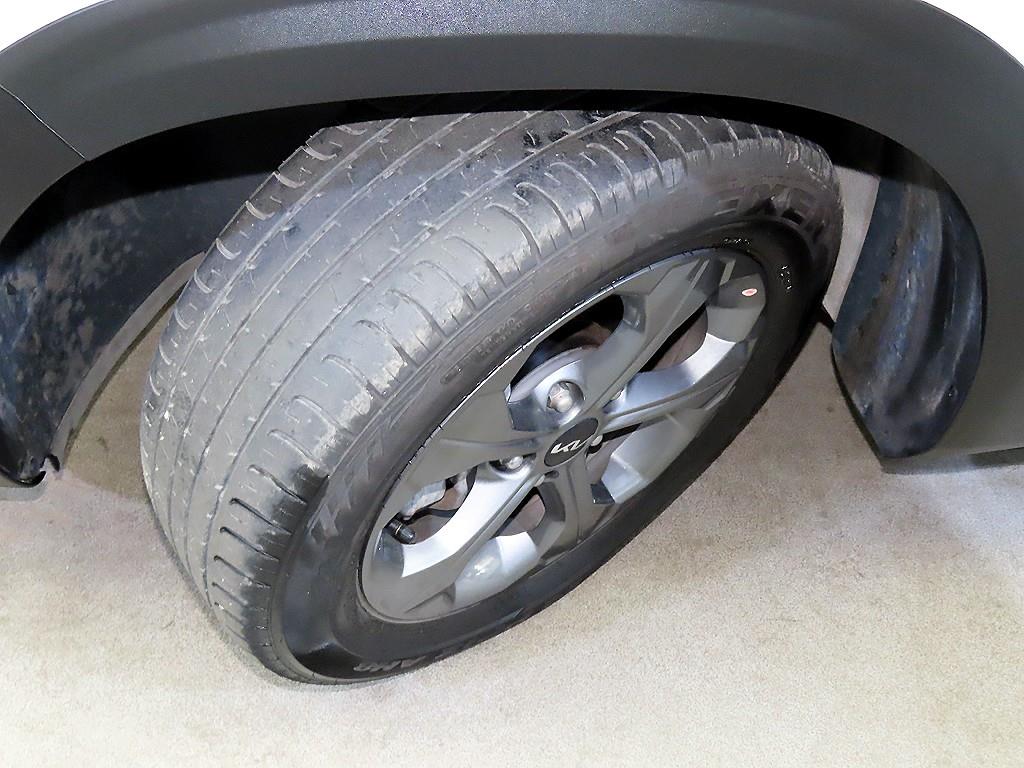 KIA Seltos 2024 Blanco - Importación desde Corea - HF Imports Iquique - Foto 17