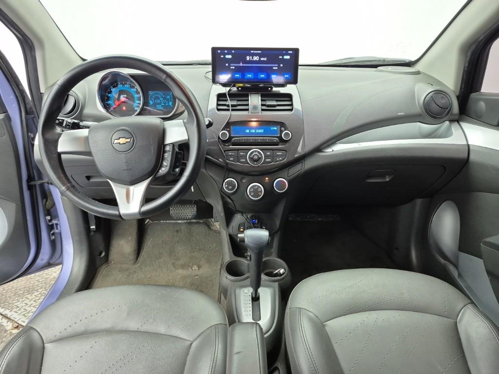 Chevrolet Spark - Vista 5