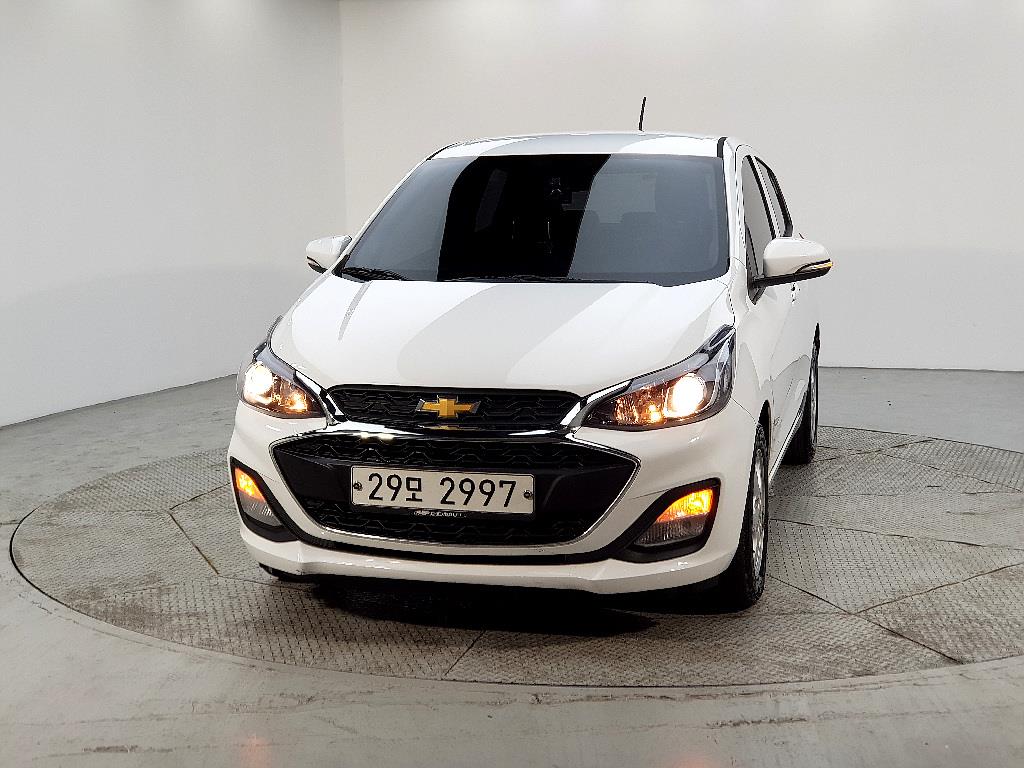 Chevrolet Spark 2019 Blanco - Importación desde Corea - HF Imports Iquique - Foto 1