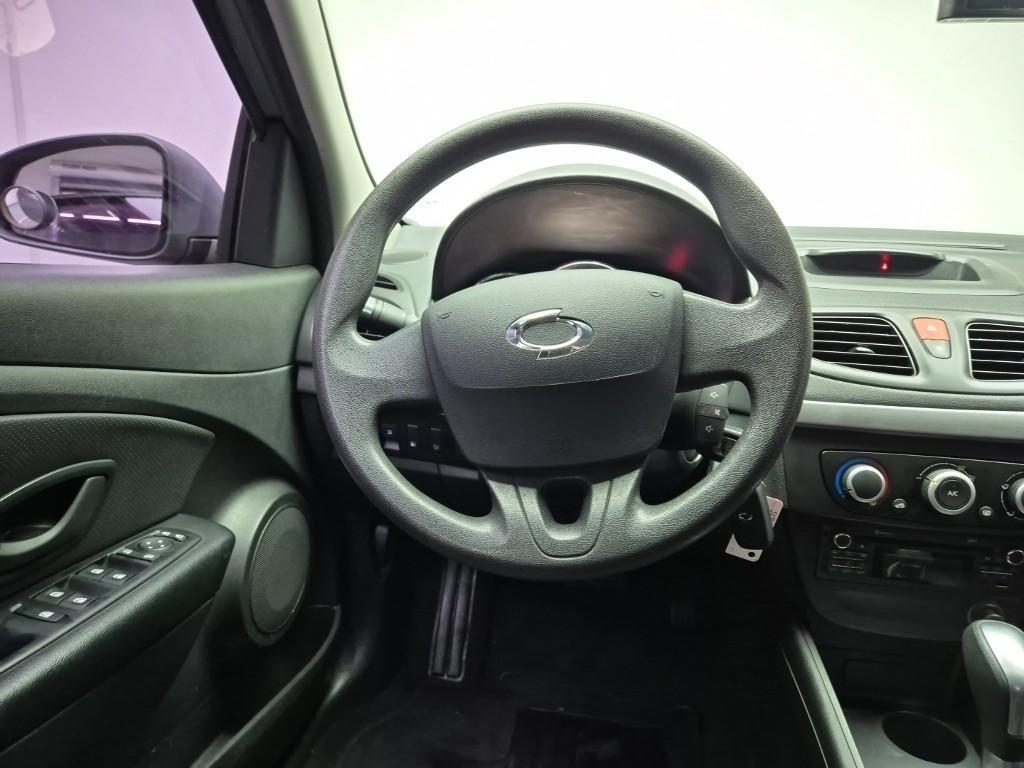 SAMSUNG SM3 - Vista 9