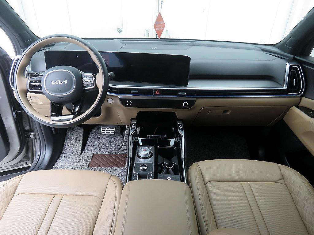 KIA Sorento - Vista 9