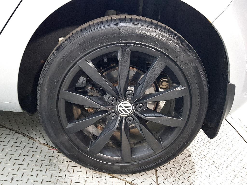 Volkswagen Golf 2013 Plateado - Importación desde Corea - HF Imports Iquique - Foto 20