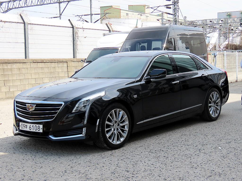 Cadillac CT6 - Vista 2