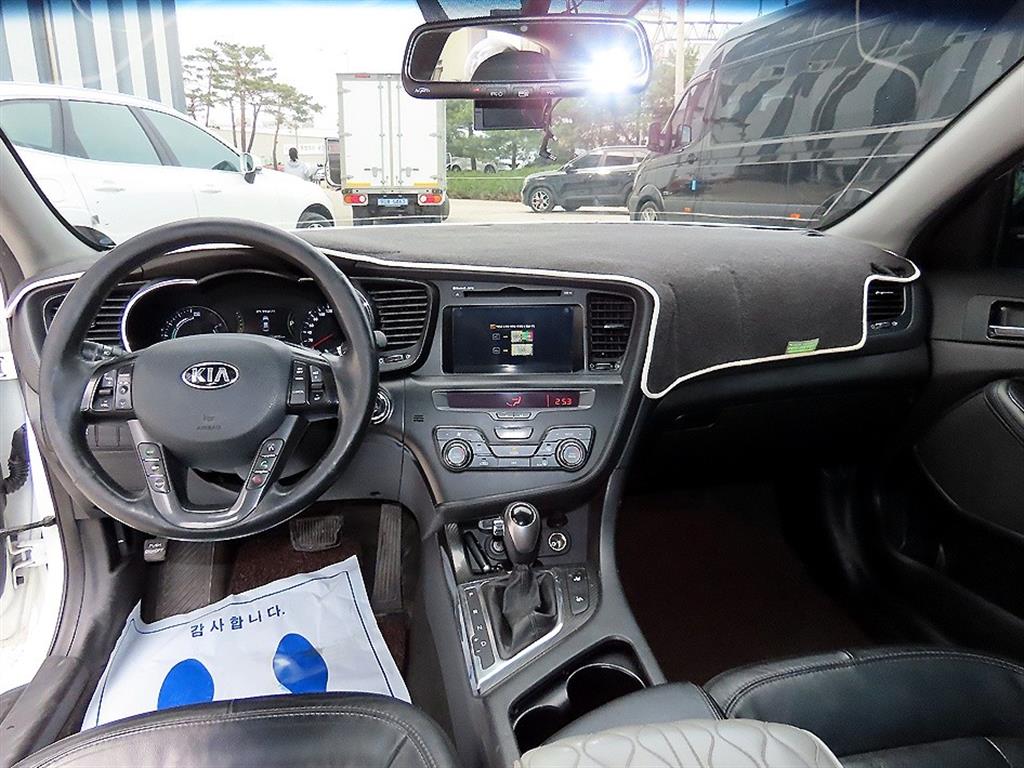 KIA K5 - Vista 7