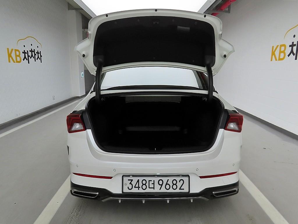 KIA K5 - Vista 5