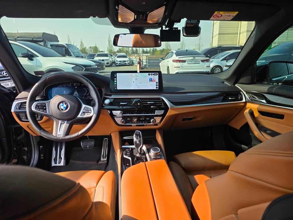 BMW 5 Series - Vista 7