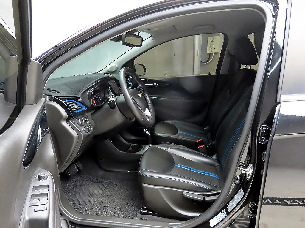 Chevrolet Spark - Vista 5