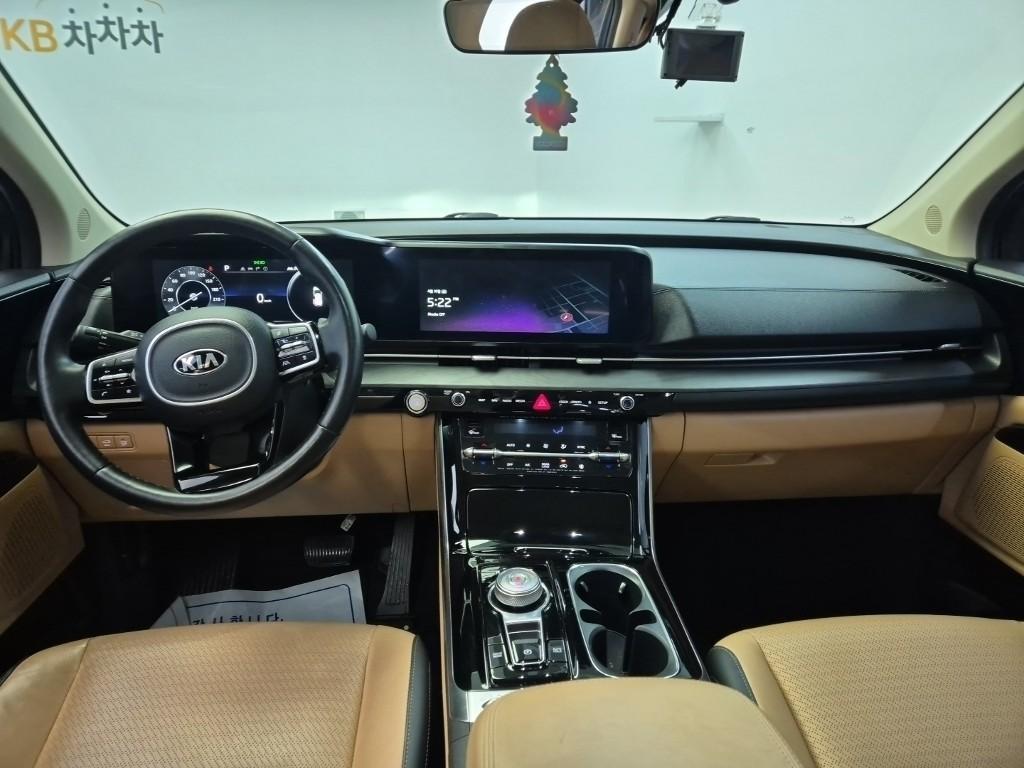 KIA Carnival - Vista 7