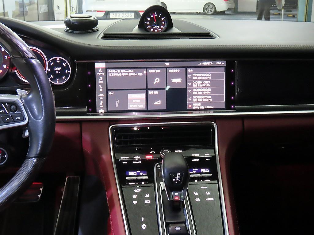 Porsche Panamera - Vista 11