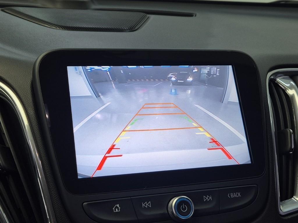 Chevrolet Malibu 2017 Blanco - Importación desde Corea - HF Imports Iquique - Foto 14