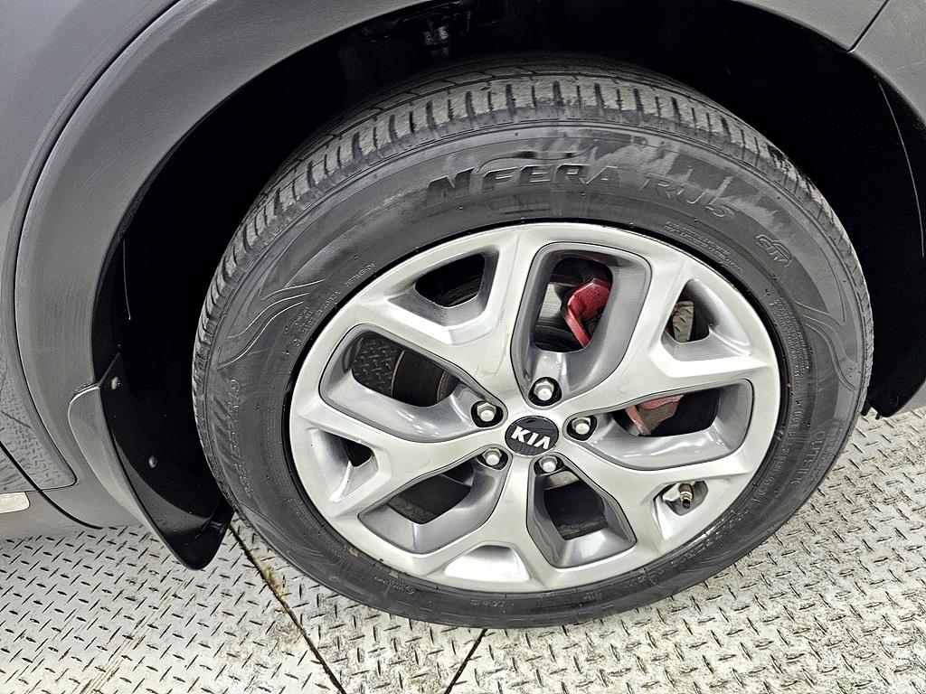 KIA Sorento 2015 Gris - Importación desde Corea - HF Imports Iquique - Foto 20