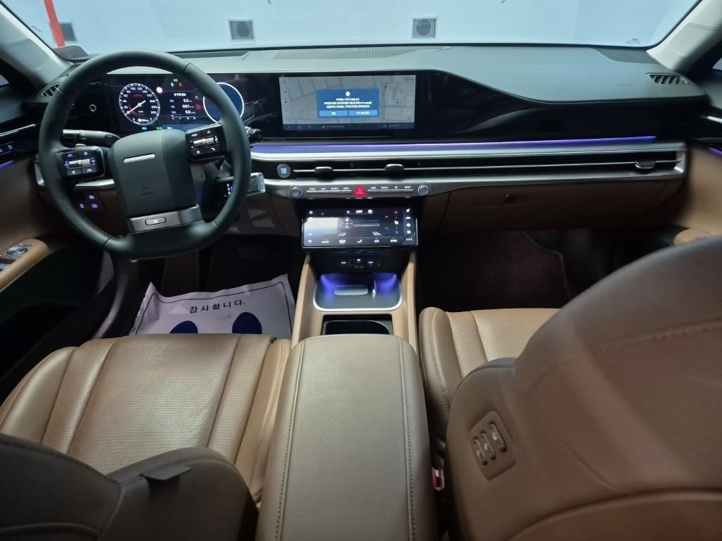 HYUNDAI Grandeur - Vista 7