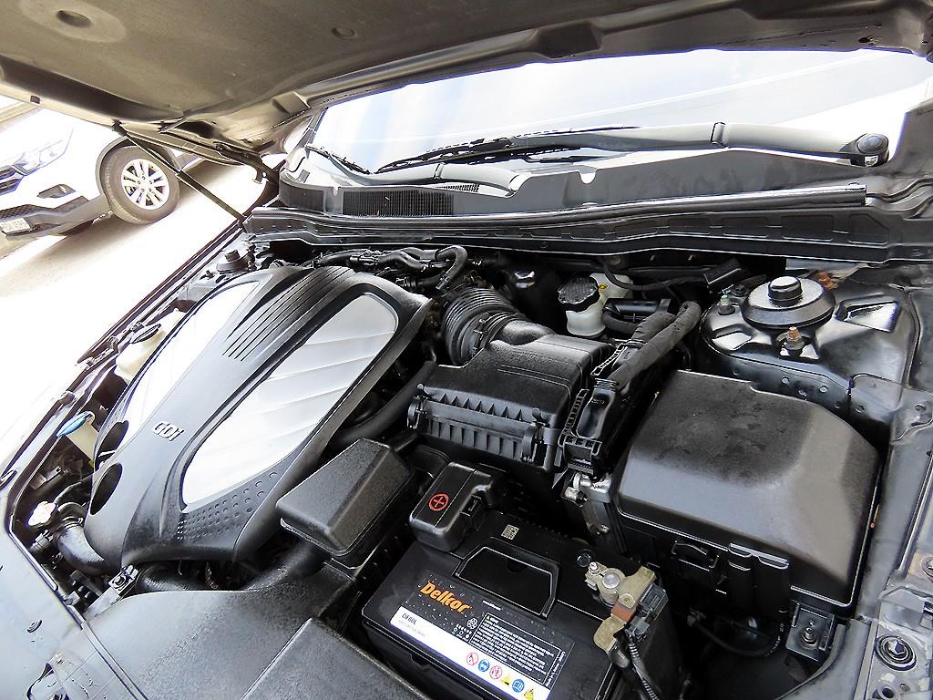 KIA K7 2013 Negro - Importación desde Corea - HF Imports Iquique - Foto 19