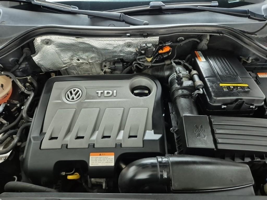 Volkswagen Tiguan 2014 Negro - Importación desde Corea - HF Imports Iquique - Foto 17